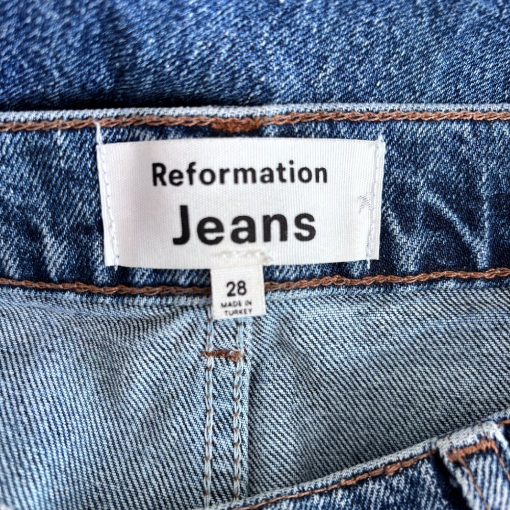 Reformation Alyssa Patch Pocket High Rise Wide Leg Jeans in Anguilla Wash - Picture 9 of 9